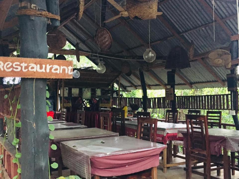 Tree House Hostel Sigiriya Eksteriør bilde